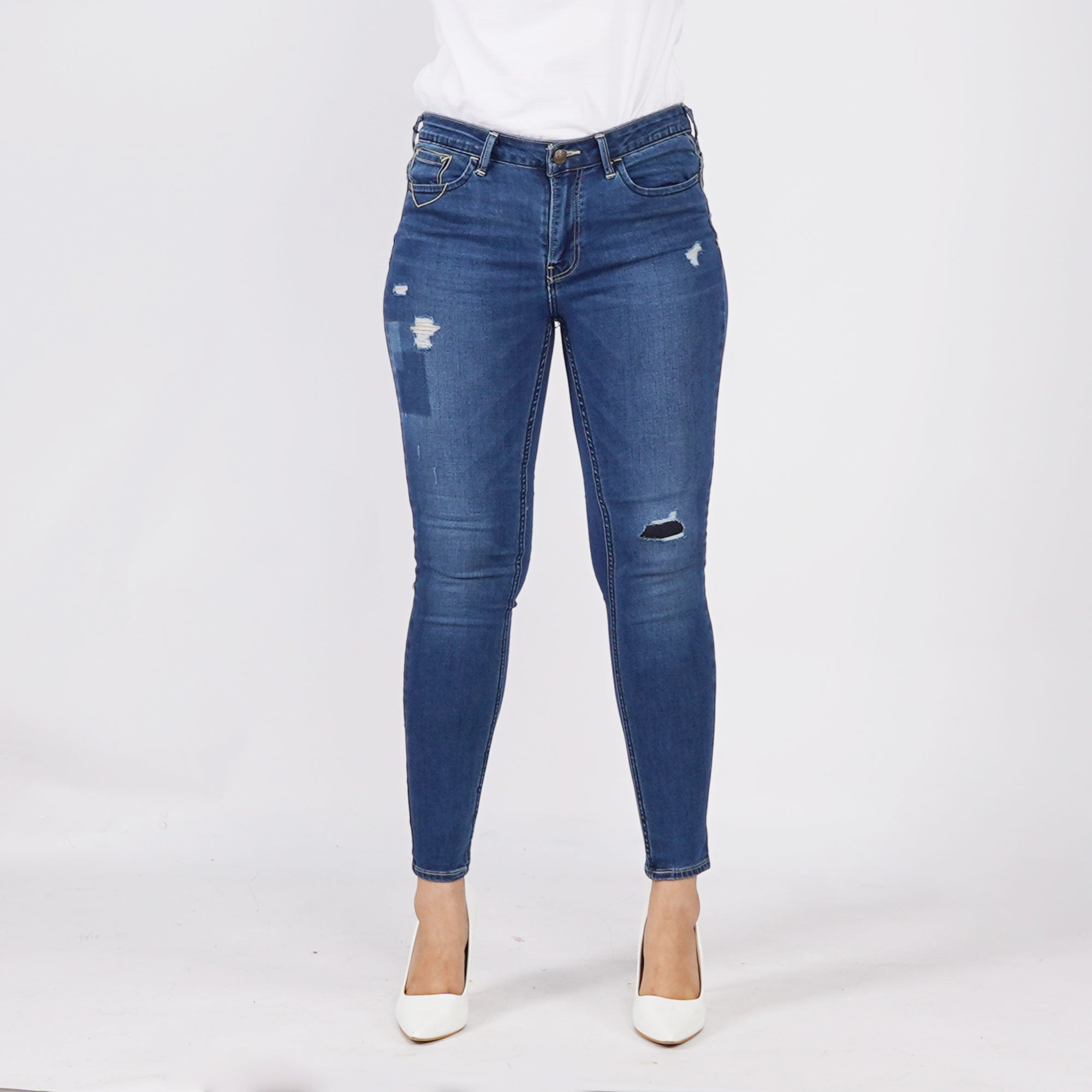 Bobson Japanese Ladies Basic Denim Mom jeans for Women Trendy Fashion High Quality Apparel Comfortable Casual Pants for Women Slim Fit Mid Waist 149147 (Medium Shade)